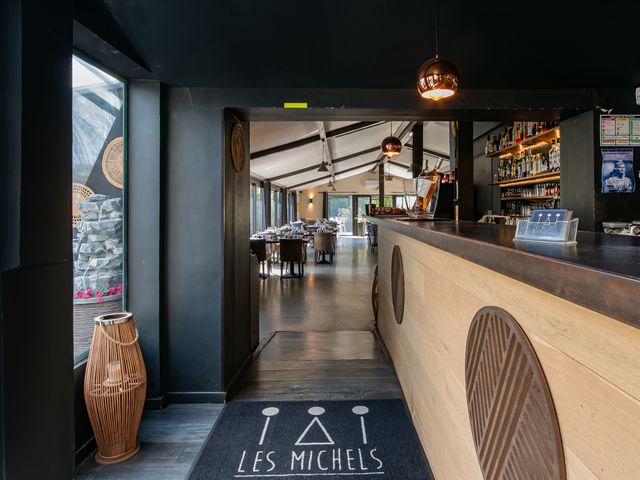 Les Michels Restaurant 